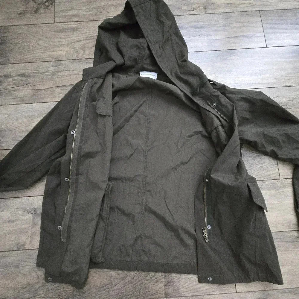 Modern Citizen Olive Utility Jacket - Picture 3 of 15